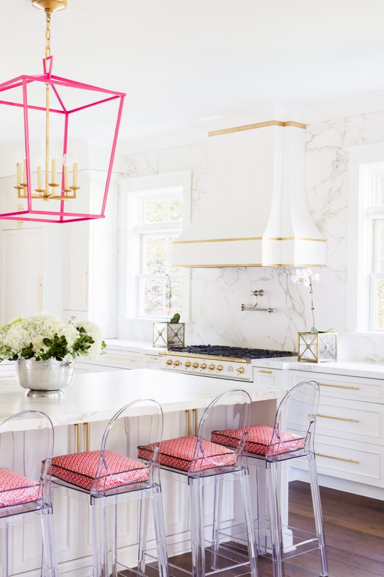 Laura Burleson Designs the Perfect White & Gold Kitchen!