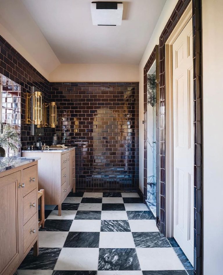 Checkered Floor Bathroom Ideas