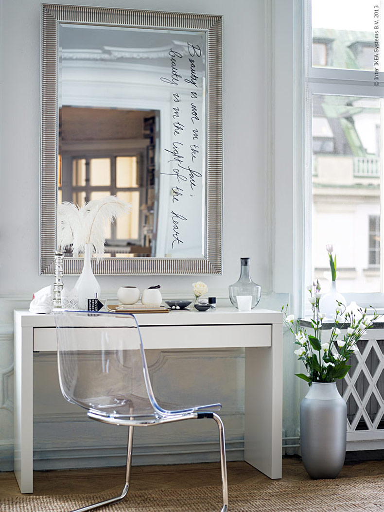 Decor Ideas: Text Written on Mirrors