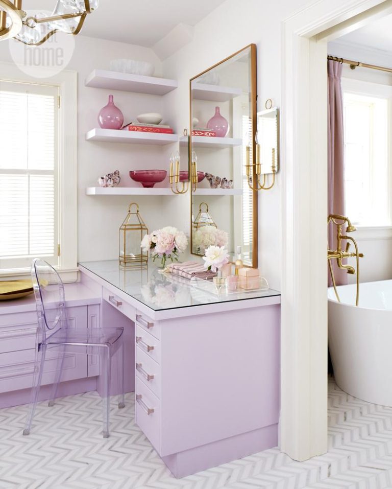 How to Design the Perfect Makeup Vanity at Home