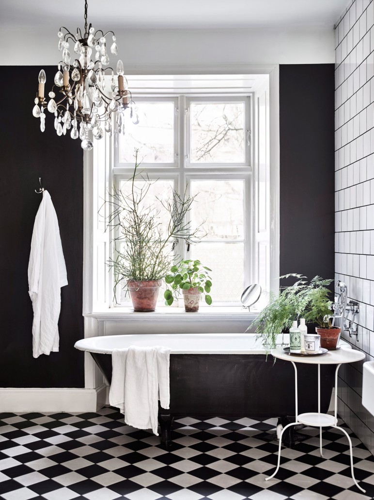 28 Stylish Black Wall Paint Ideas for Any Room