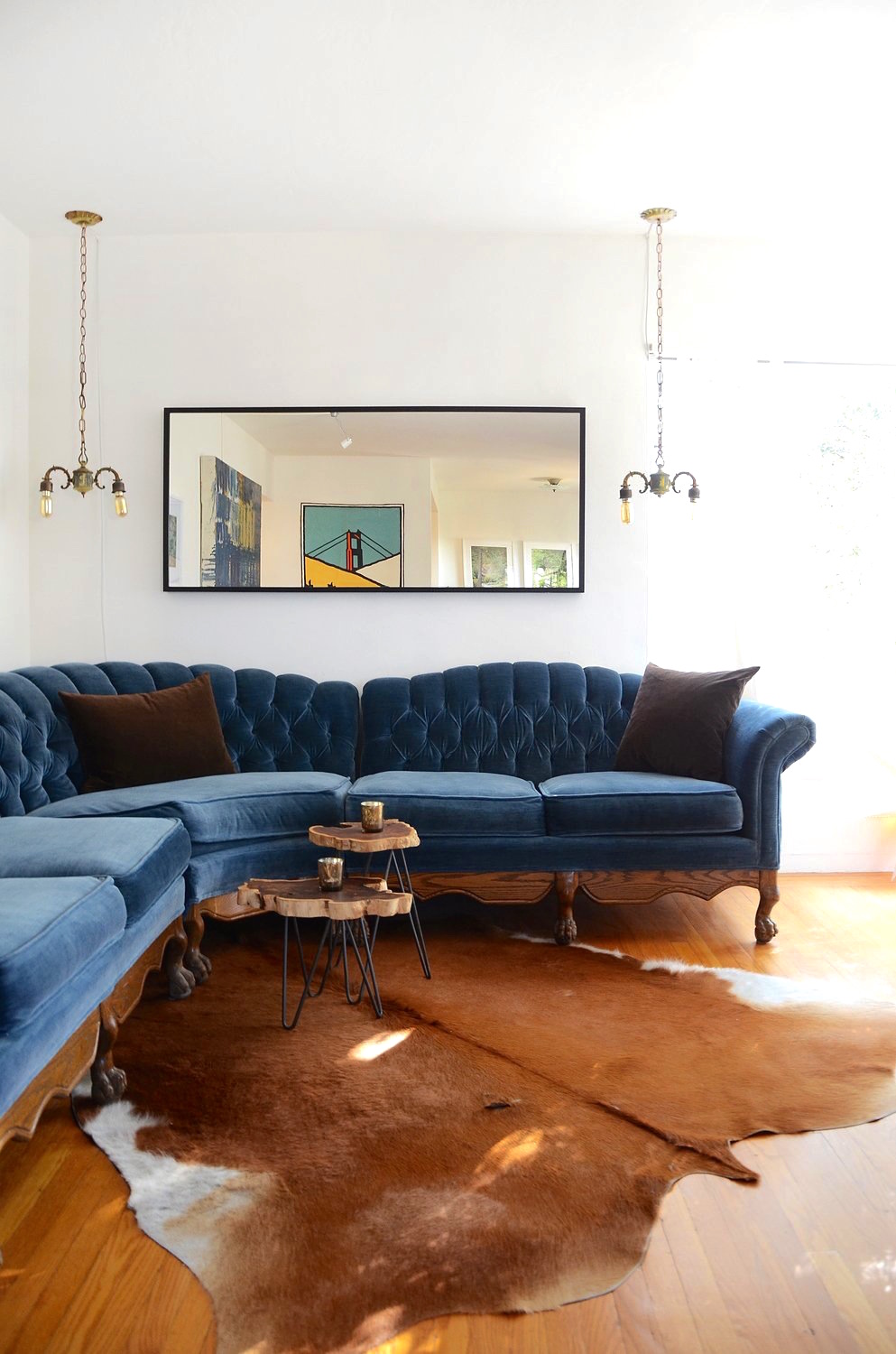 Blue Velvet Sofa Esteban Cortez / Apartment Therapy