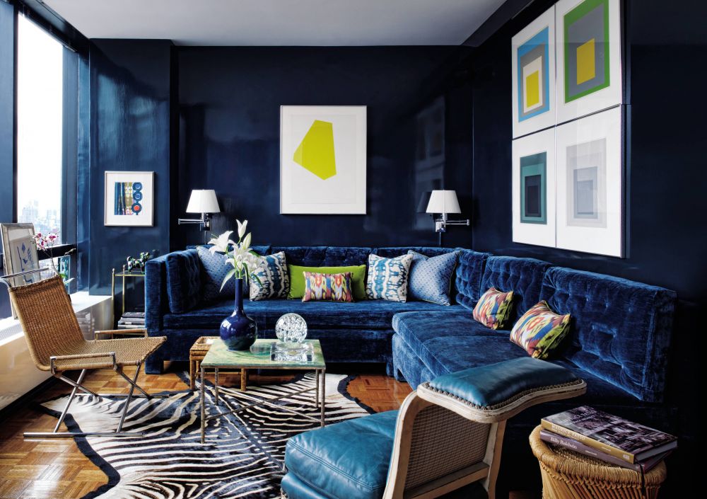 Living Rooms With Blue Velvet Sofas, Navy Couch Rug Ideas
