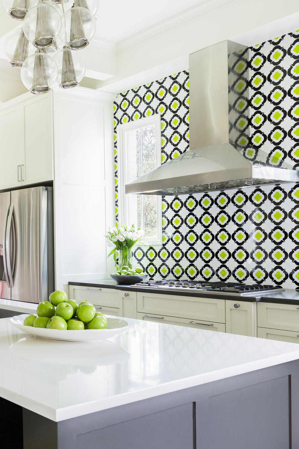 Kitchen Emily Lister Interiors / Photo by Alyssa Rosenheck