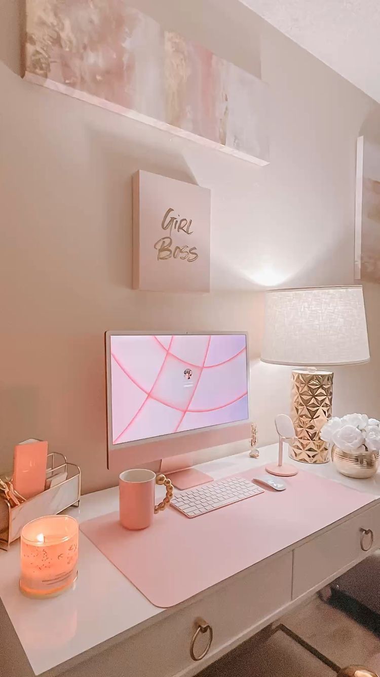 Pink and Gold Home Office Decor Ideas hildaguttierrez