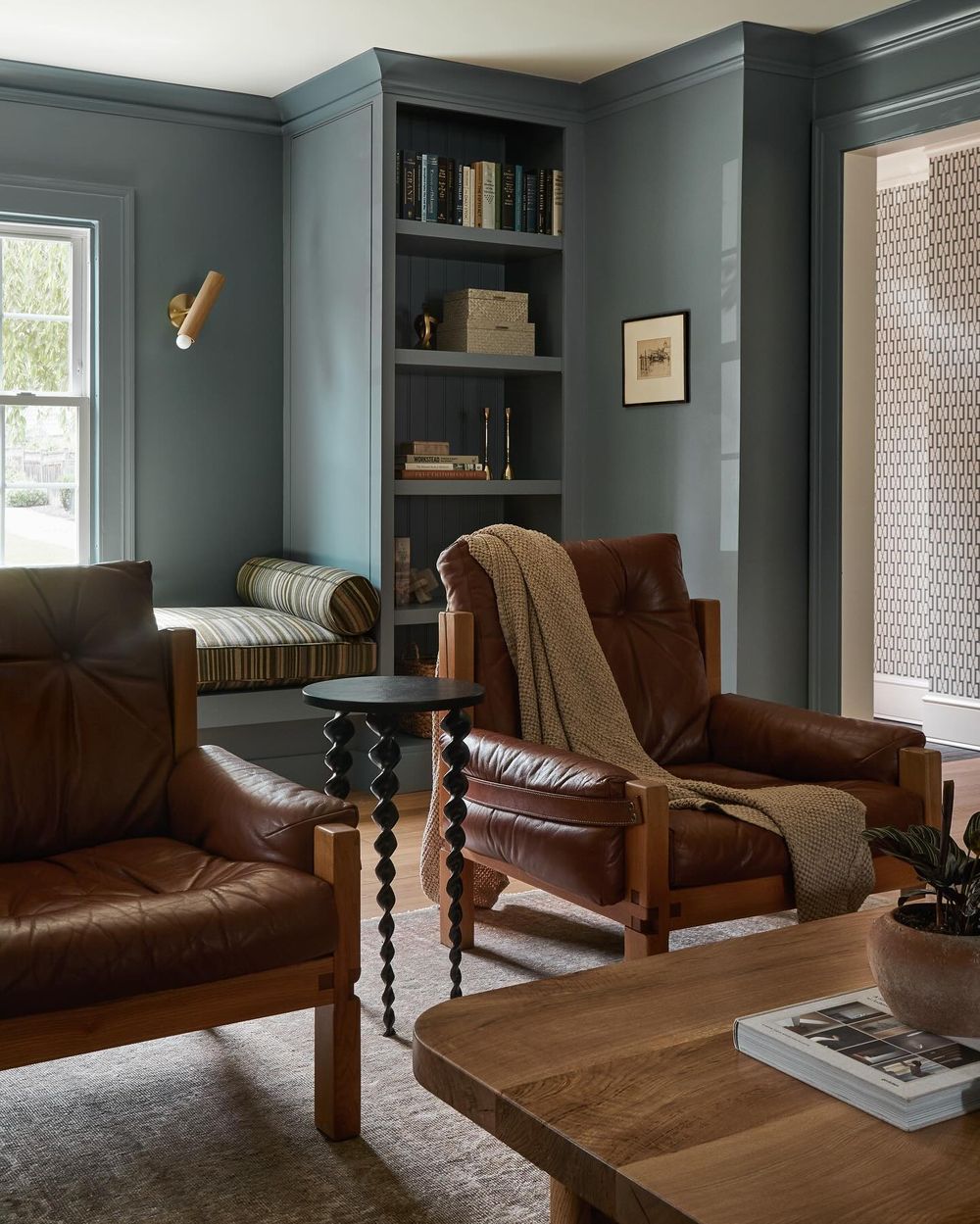 Dark and moody living rooms chairs