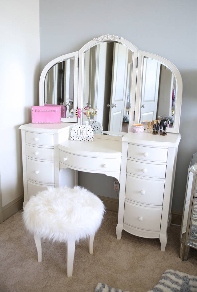 PB Teen white vanity via Southern Curls and Pearls