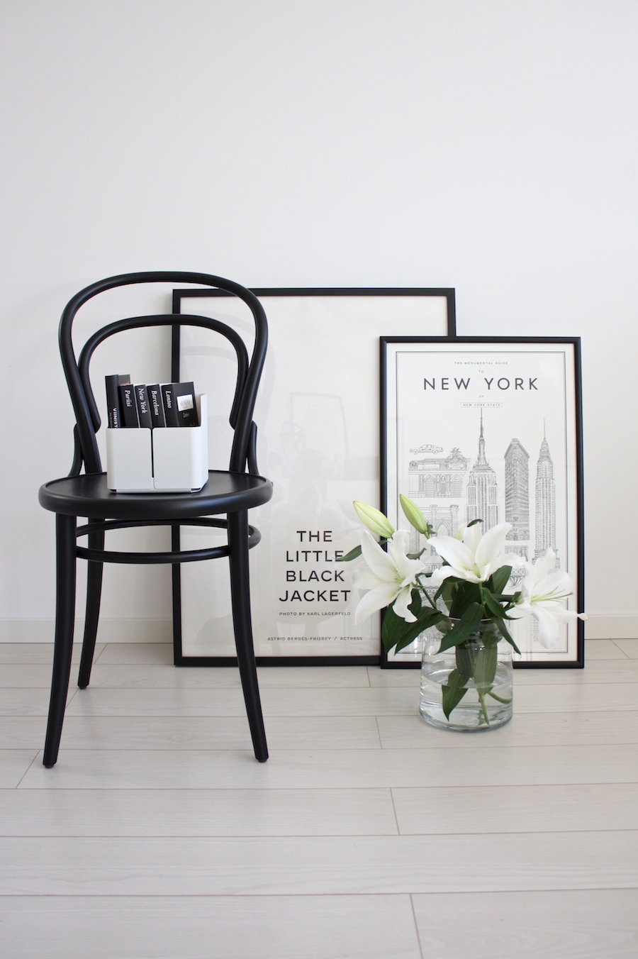 Black bentwood chair with New York poster