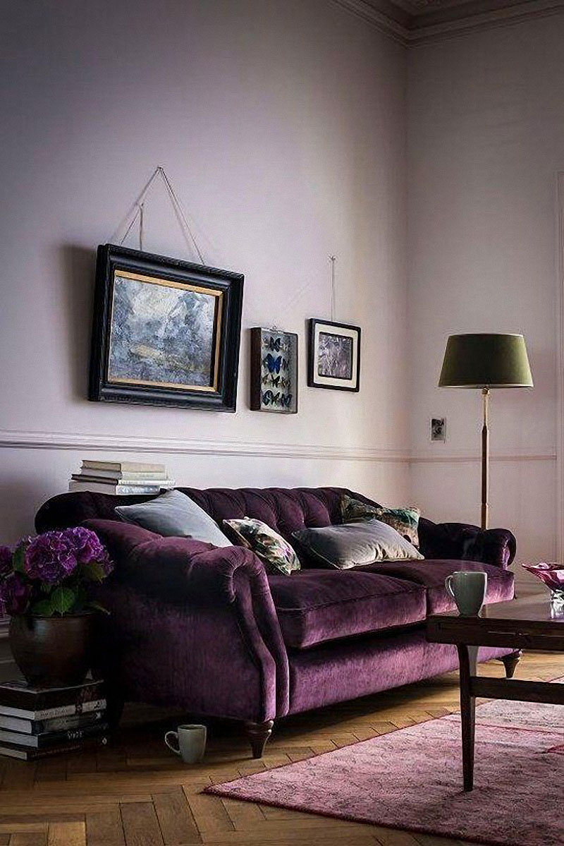 12 Royally Purple  Velvet Sofas For the Living  Room 