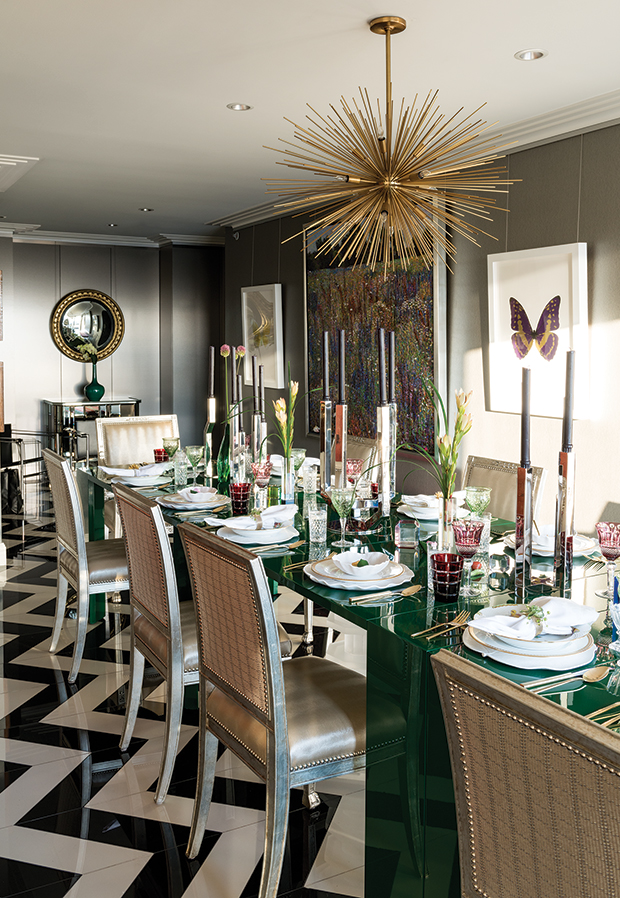 Starburst chandelier in Steven Shadowitz dining room