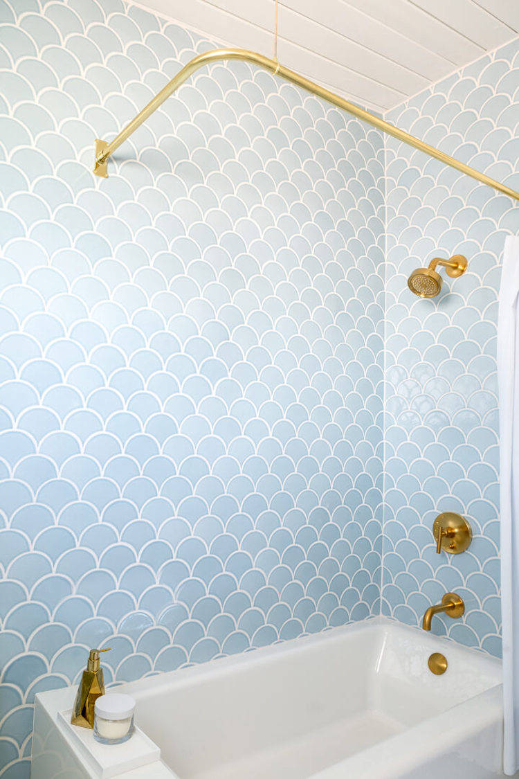 Blue Scallop Tiles : Emily Henderson's Renovated Master ...