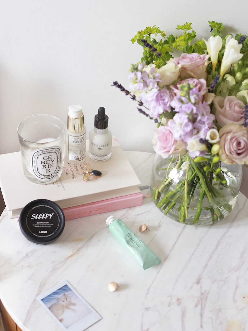 Marble Side Table with fragrance and flowers