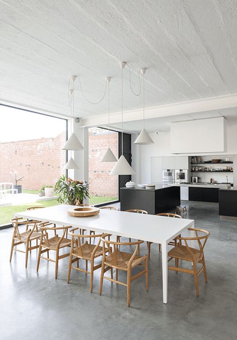 Wishbone chairs in Scandinavian dining room