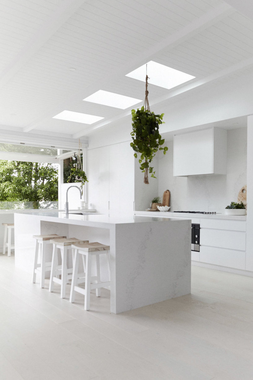 Kitchen with sun roof window