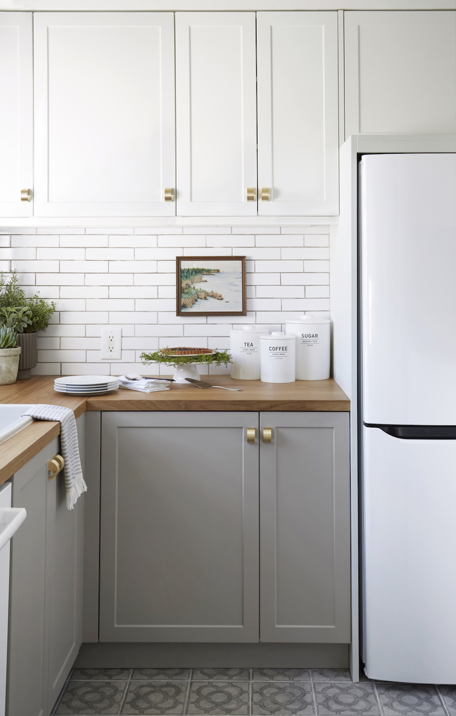 10 Beautiful Kitchen Hardware Trends Designers Approve Of