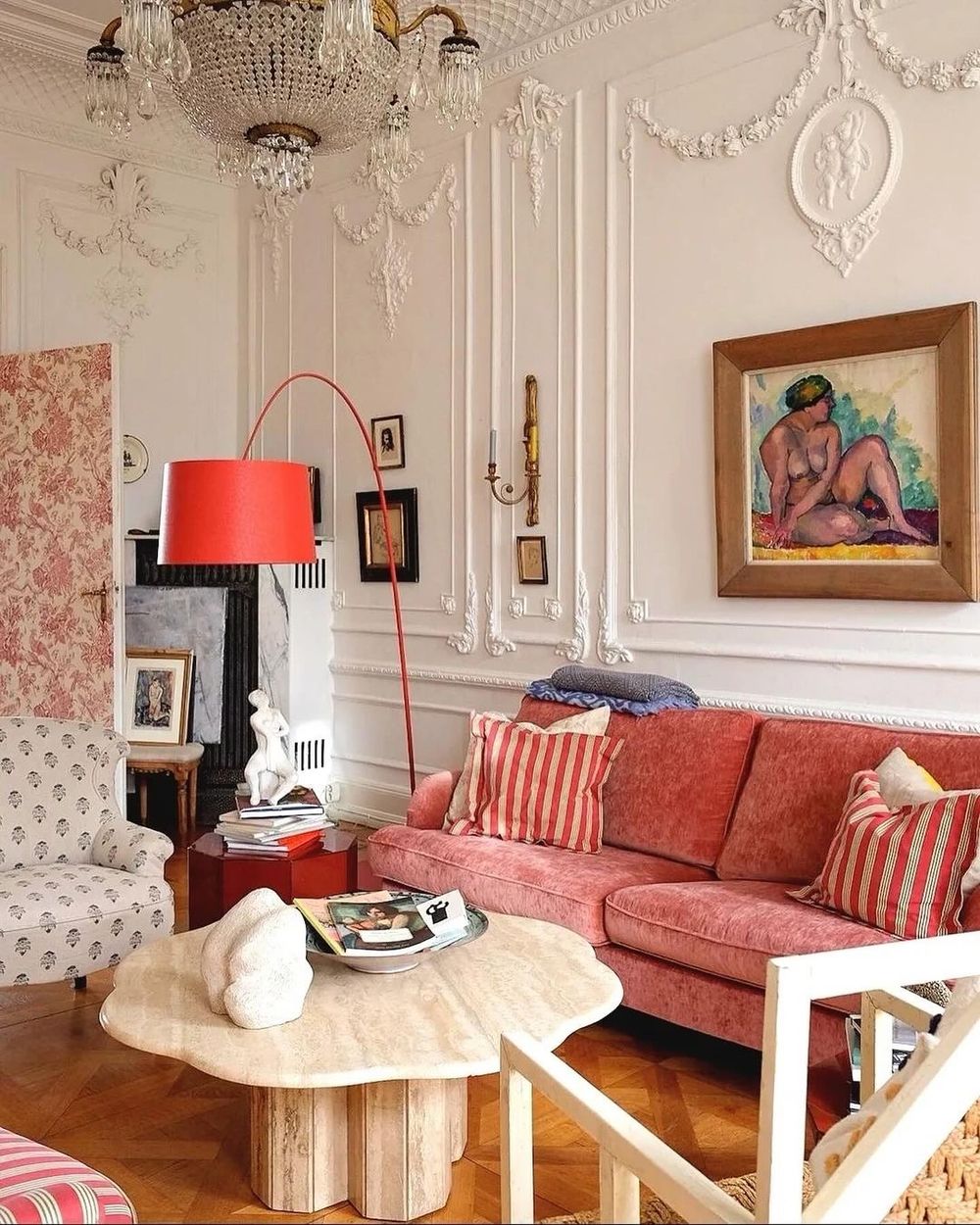 Pink sofa living room ideas @heroldian.art