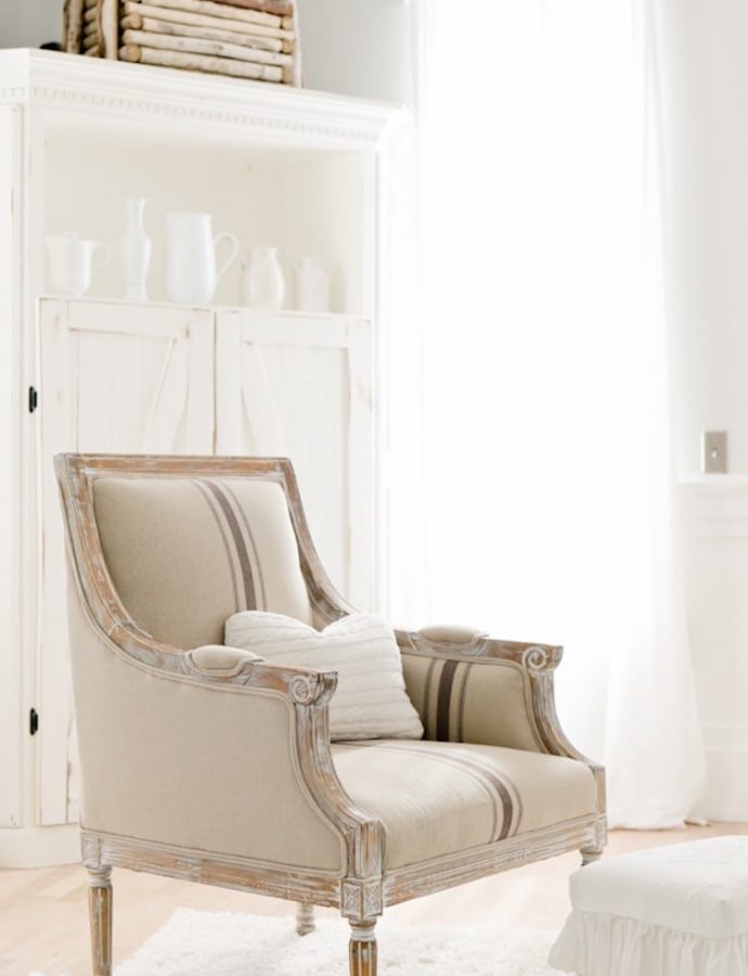 39 Charming French Country Accent Chairs