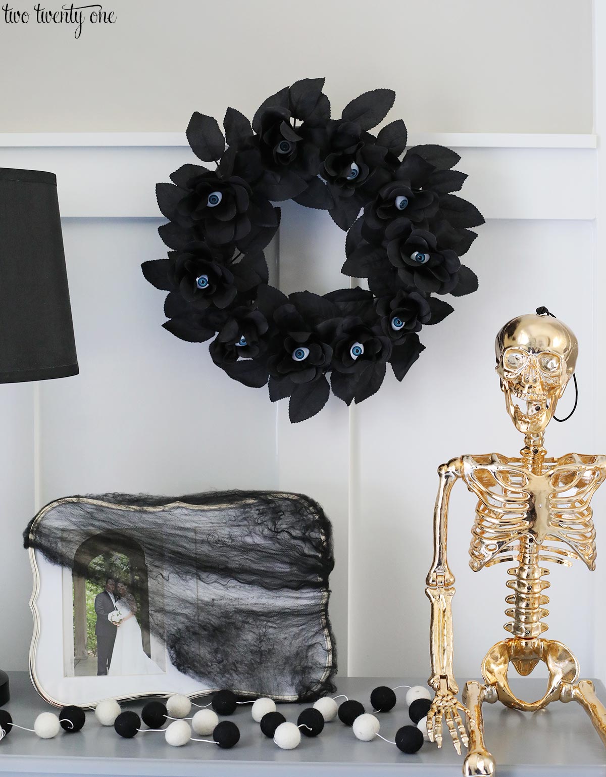 Halloween Decor Ideas Black And Gold Skeleton Glam Decor Via Two TwentyOne