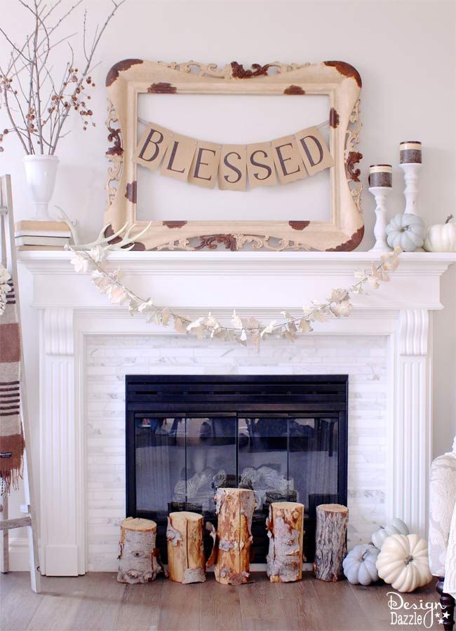 Thanksgiving Mantel Home Decor via classyclutter #ThanksgivingMantel #ThanksgivingHomeDecor