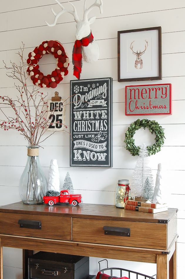 Christmas Entryway Console Table Decor with Wooden Christmas Signs via littlehouseoffour #ChristmasDecor #ChristmasHome