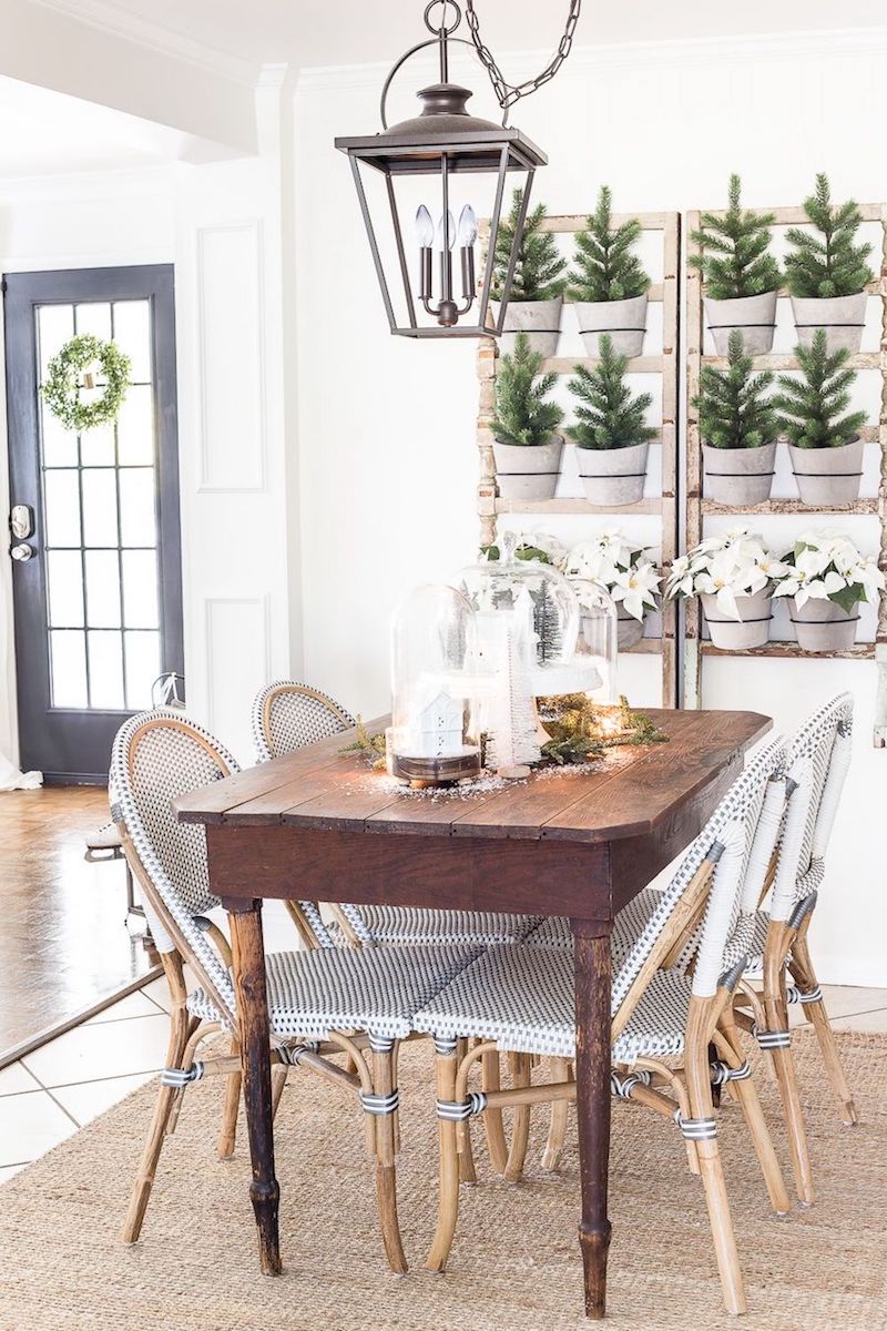 21 Christmas Dining Room Decor Ideas