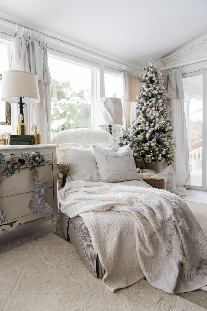 Cozy Nook via lizmarieblog