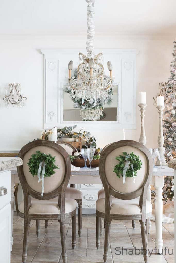 19 French Country Christmas Decor Ideas