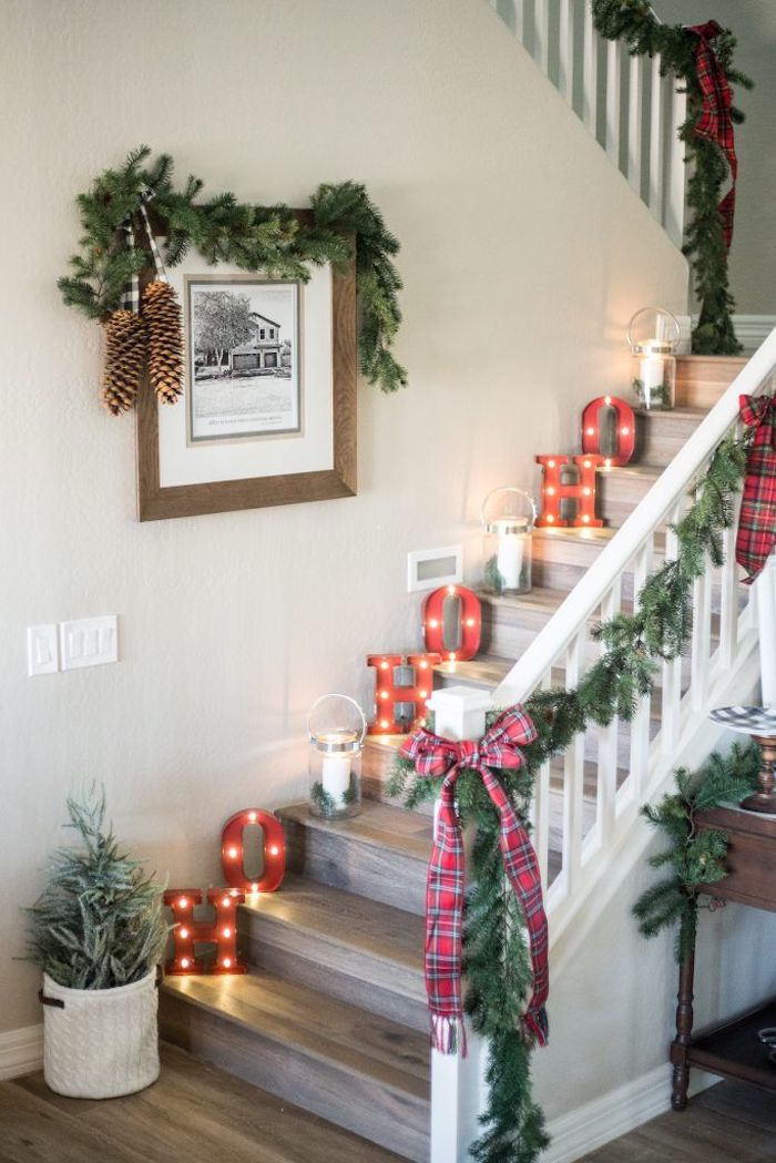 Ho Ho Ho Christmas Staircase Decor via justdestinymag