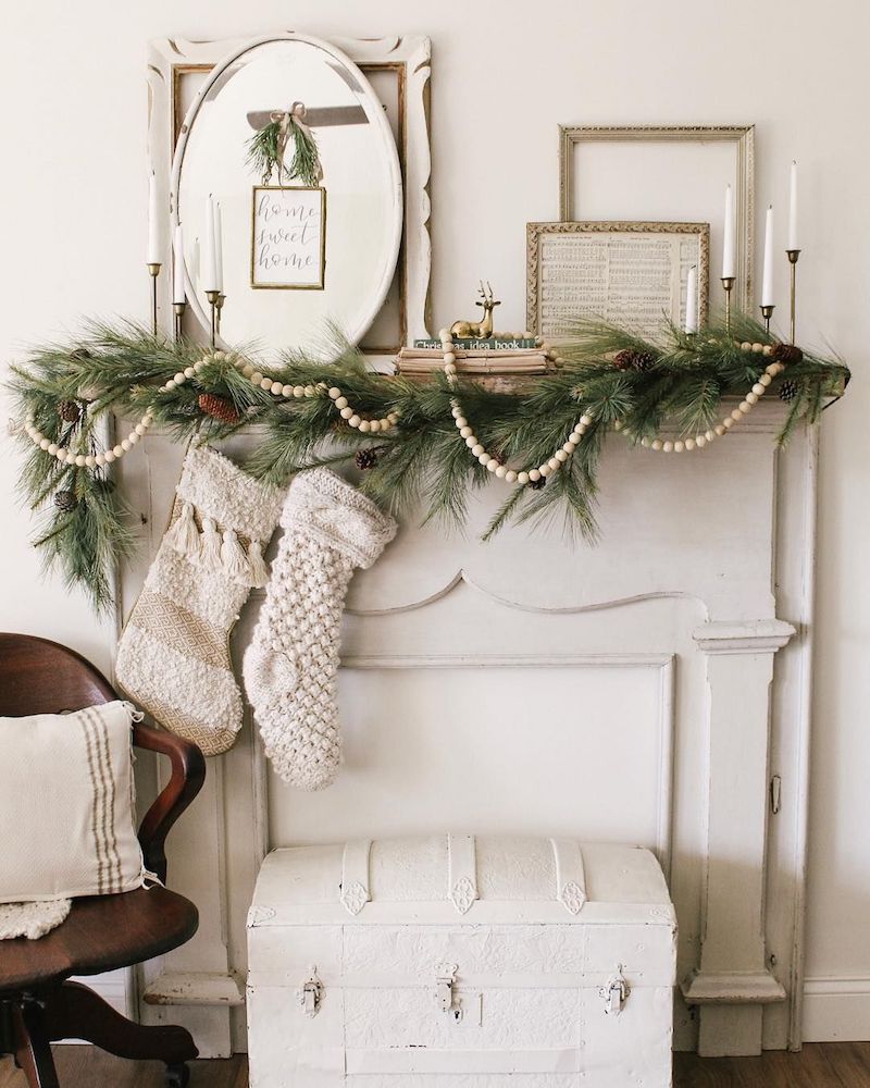 Vintage White and Green Christmas Mantel via @sarahjaneinteriors