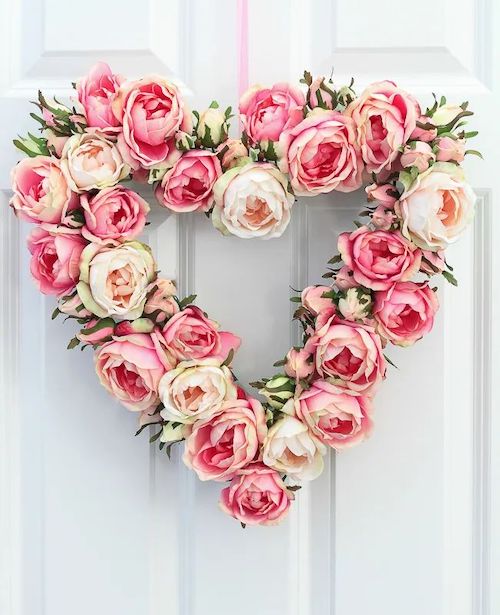 DIY Pink Rose Heart Valentine's Wreath