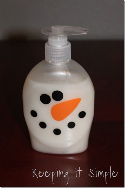 DIY Snowman Soap Bottle via keepingitsimplecrafts