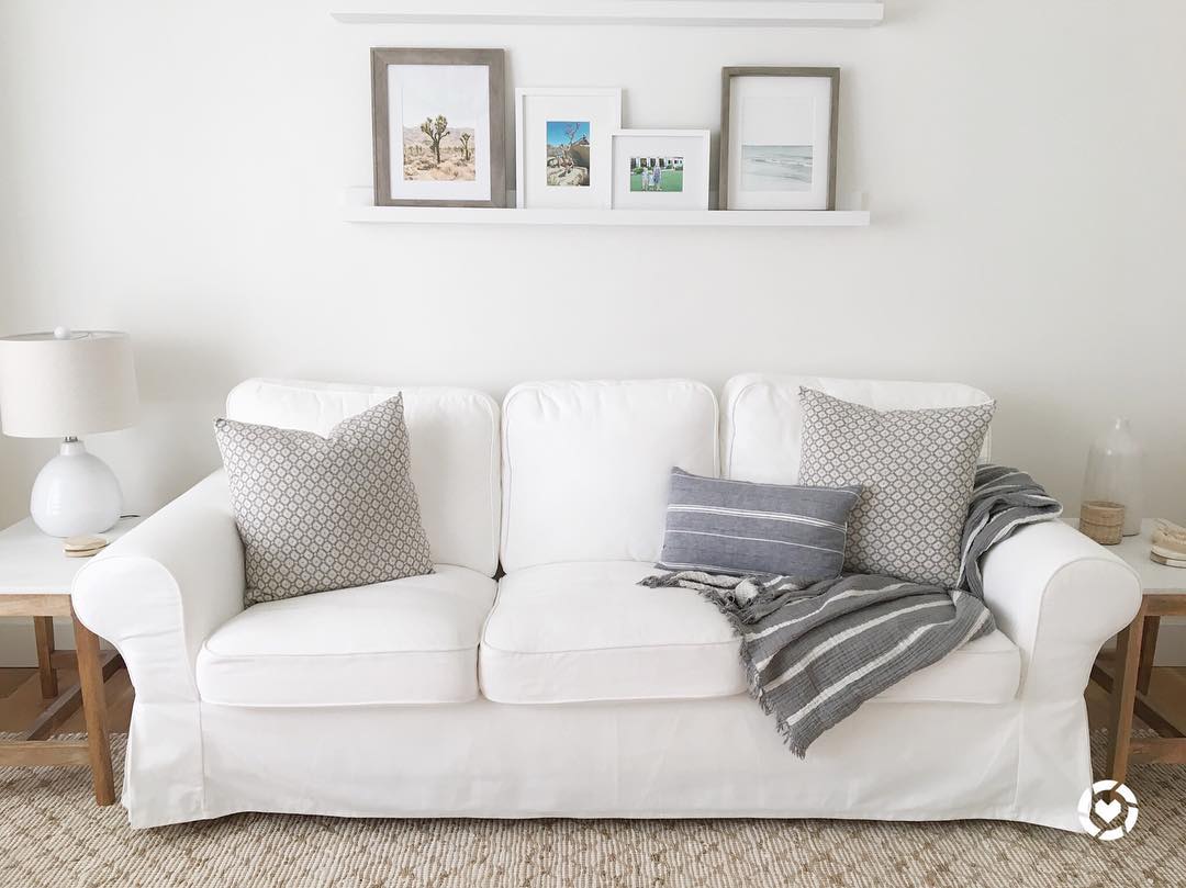 Slipcover sofa via @sweetthreadsco