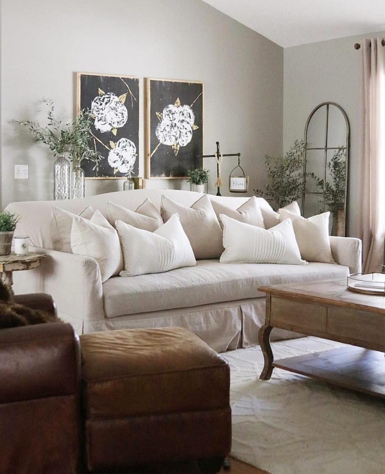 25 Gorgeous French Country Sofas for Your Living Room