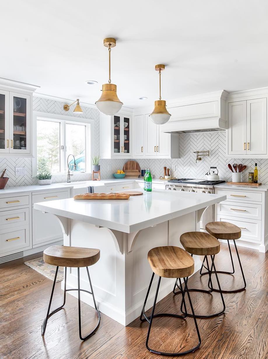 Coastal wood bar stools via @chrisveithinteriors