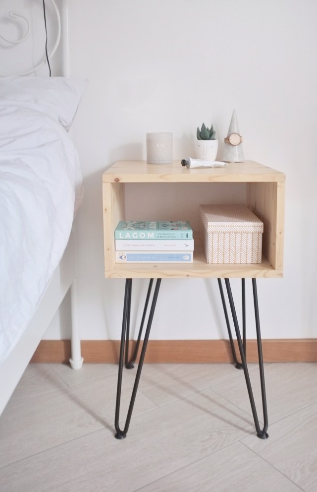 DIY Scandinavian Nightstand via thatscandinavianfeeling