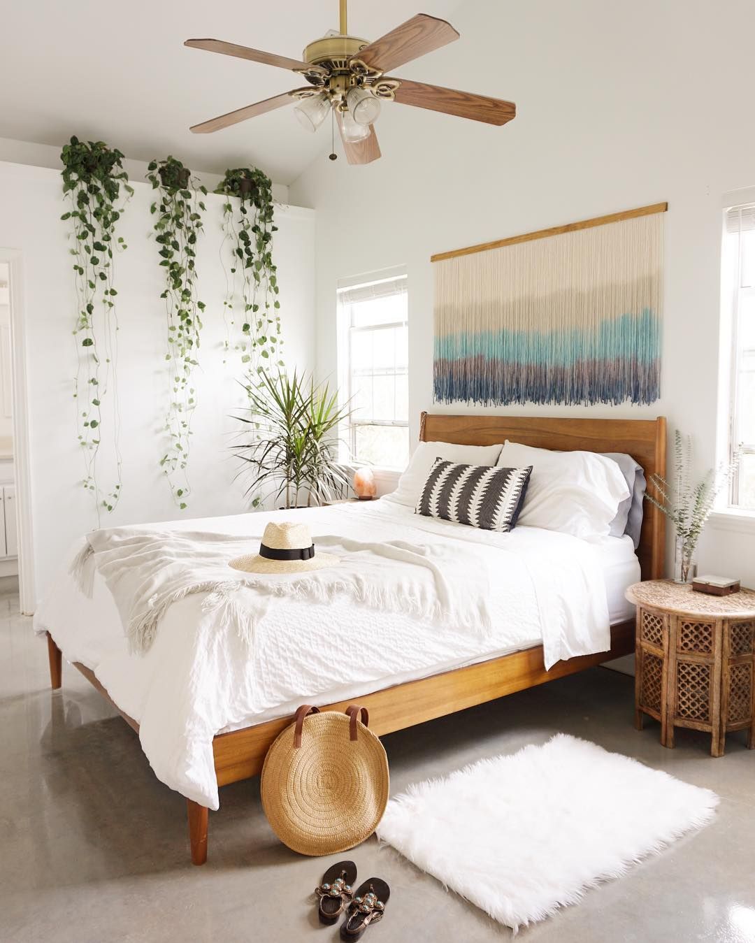 Boho wood platform deals bed