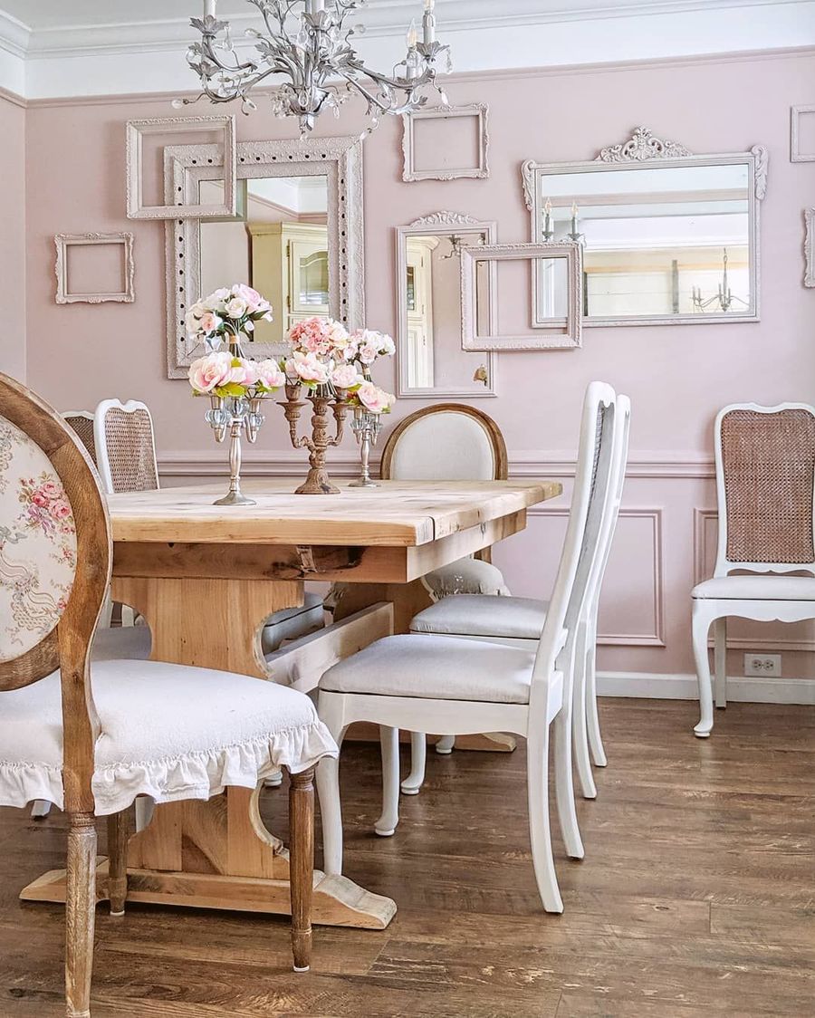Empty Frame Gallery wall in French Country Dining Room via @laureltrace