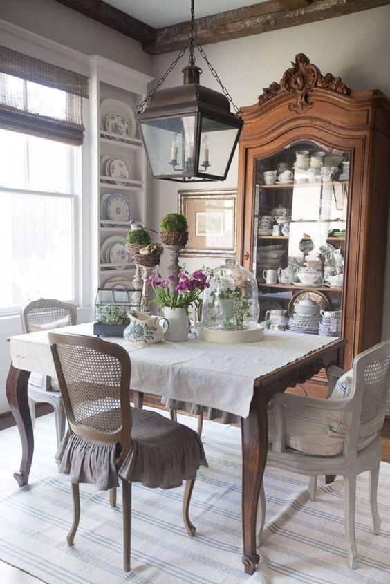 37 Charming French Country Dining Rooms, French Farmhouse Dining Room Ideas