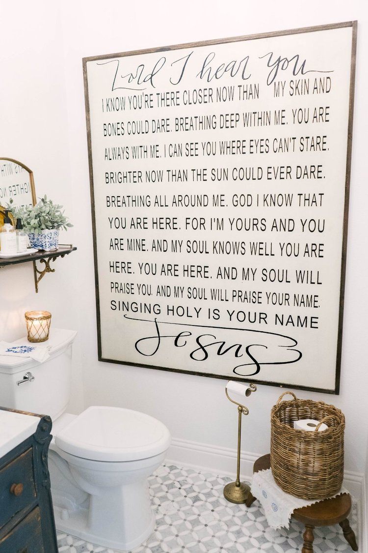 Vintage Bathroom wall sign via Farmhouse Living