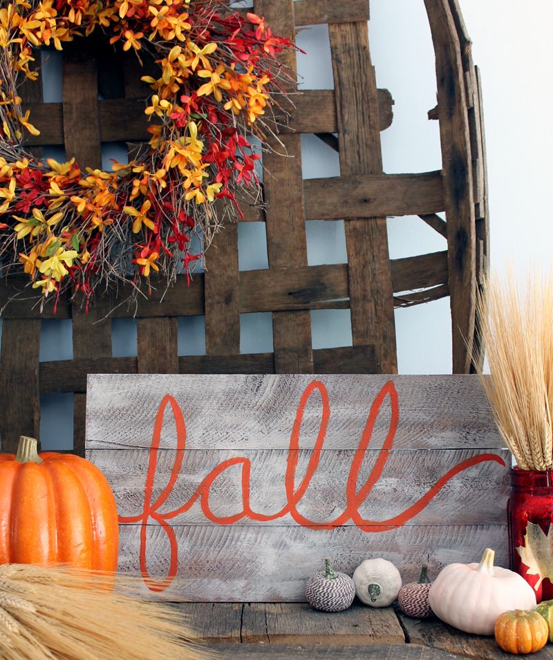 DIY Painted Barnwood Fall Sign via thecountrychiccottage