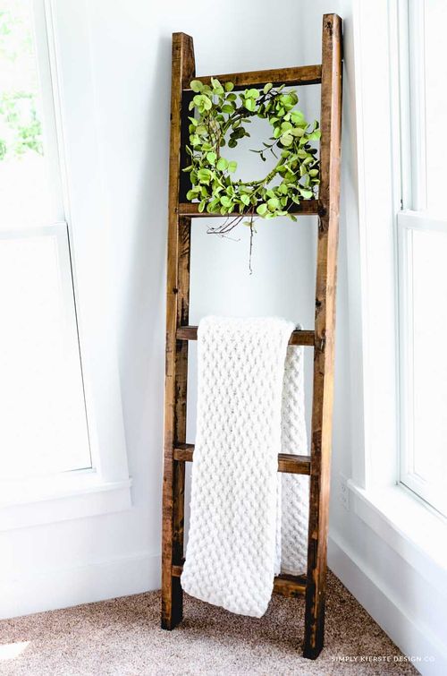 DIY Wood Ladder via oldsaltfarm