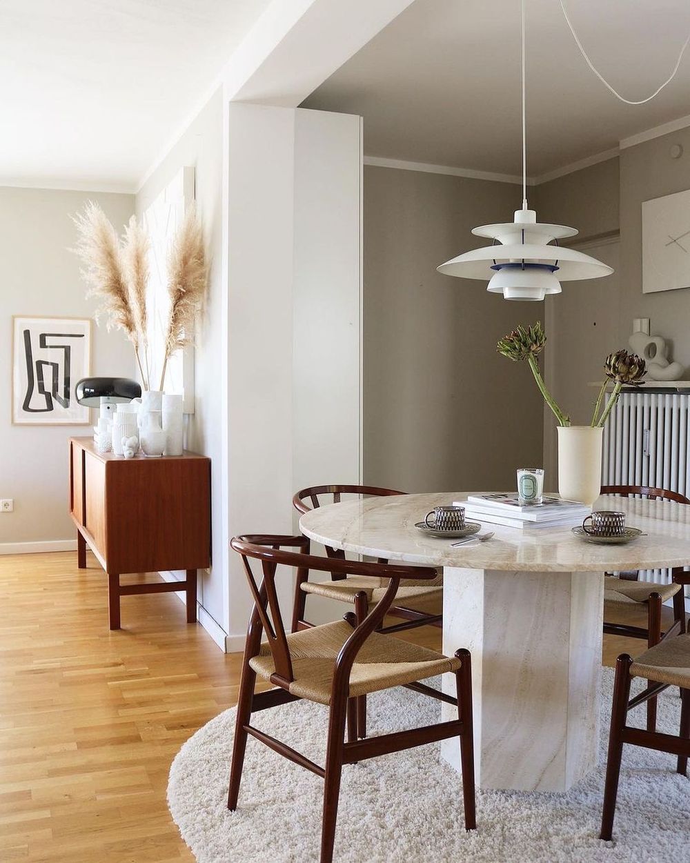 Neutral Dining Room via @daves_home