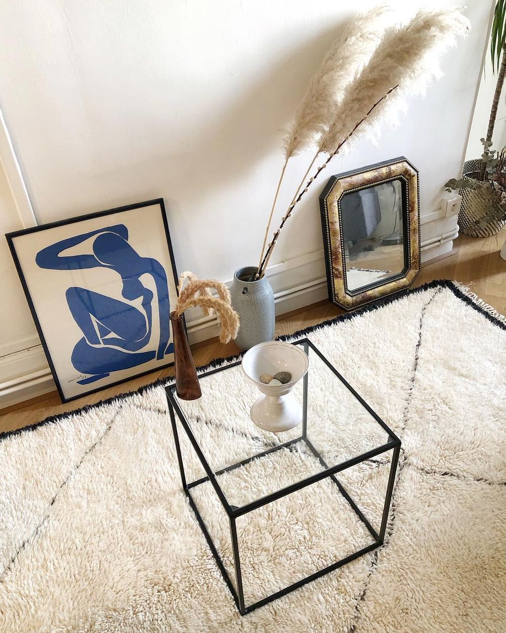 Parisian Decorations Vignettes via @beldy_paris