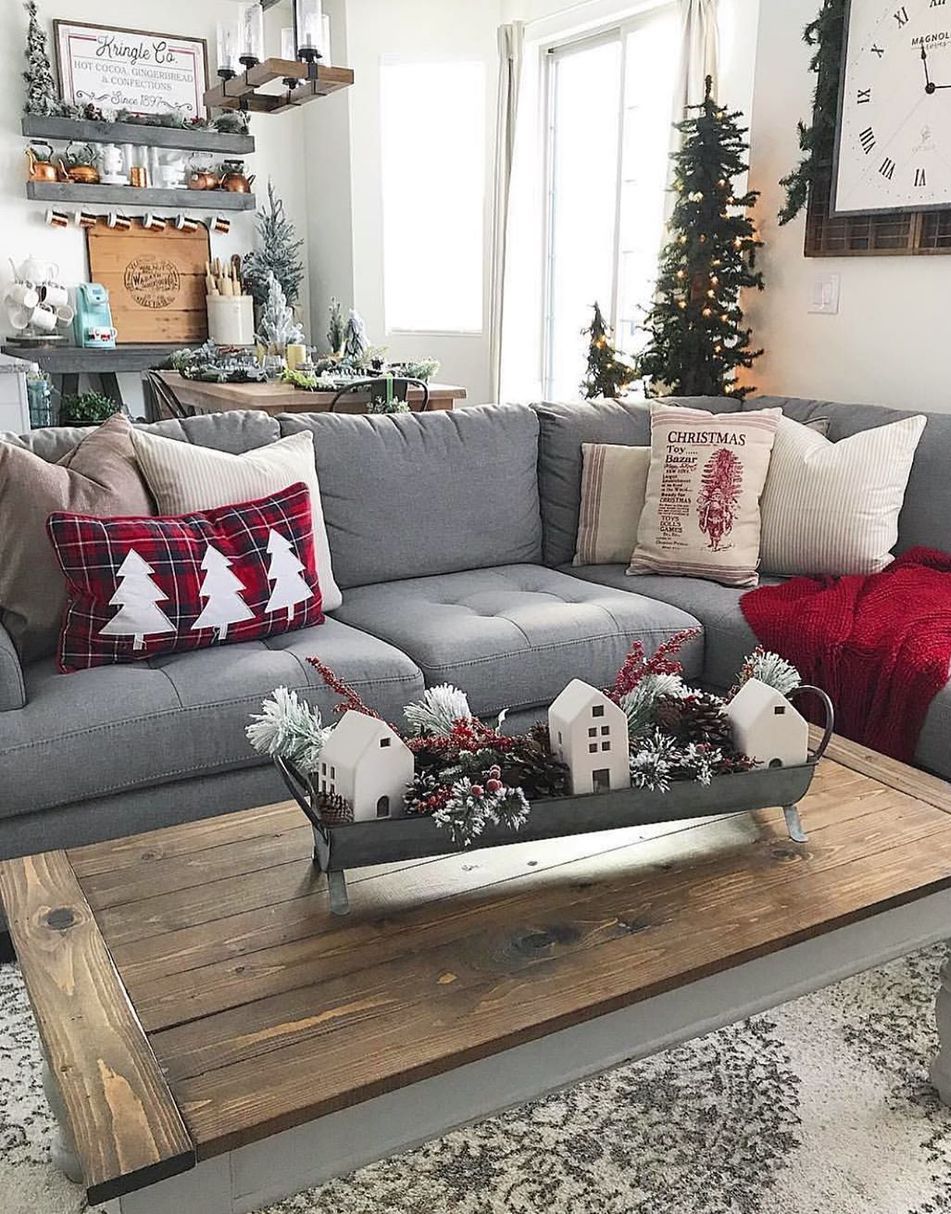 17 Affordable Christmas Throw Pillows