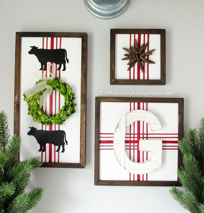 DIY Farmhouse Christmas Wall Signs via craftaholicsanonymous