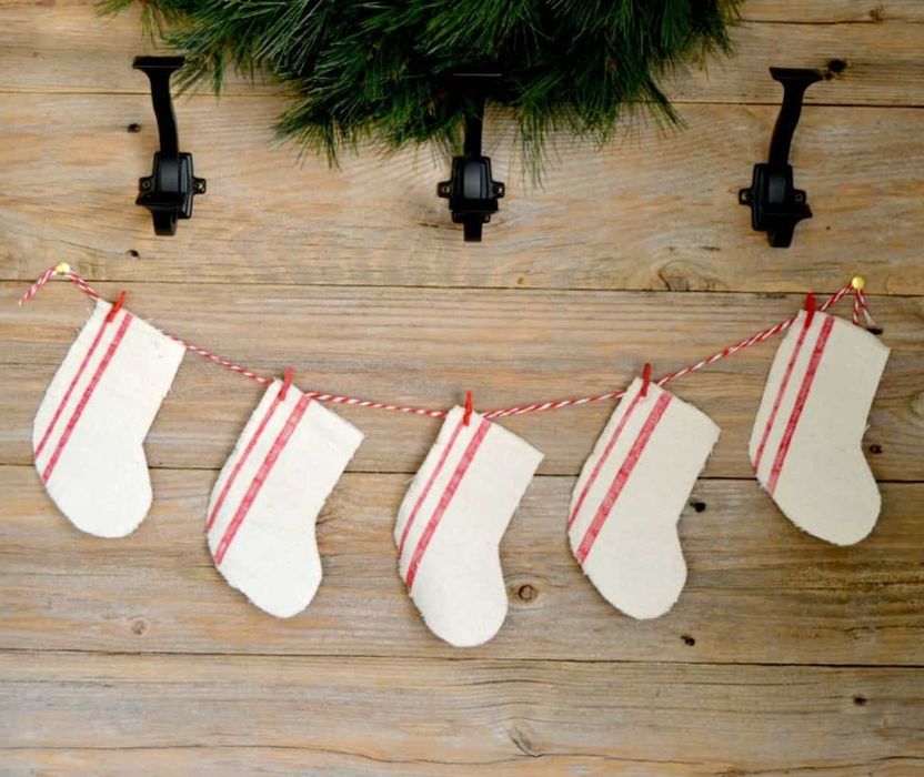 DIY Farmhouse Dropcloth Christmas Stockings via mycreativedays