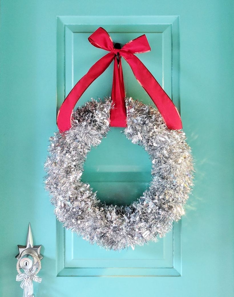 Mod Tinsel Wreath via hammerandaheadband