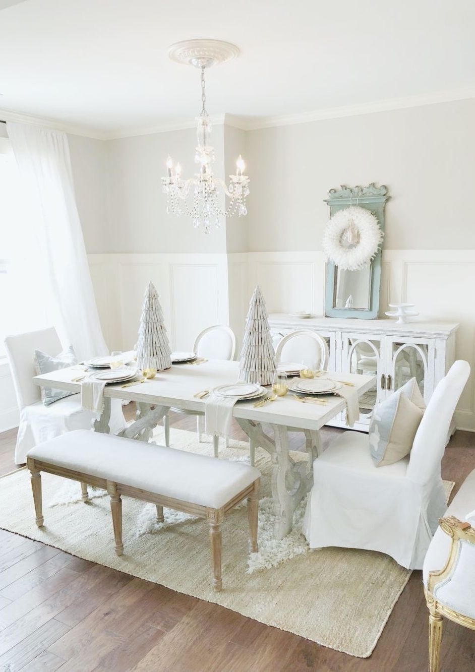 Neutral white Christmas Dining Room Decor via Megan Manton