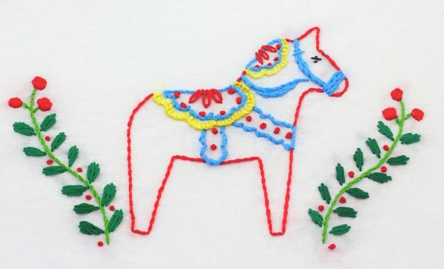 DIY Christmas Dala Horse embroidery via bigbgsd - DIY Scandinavian Christmas Decorations