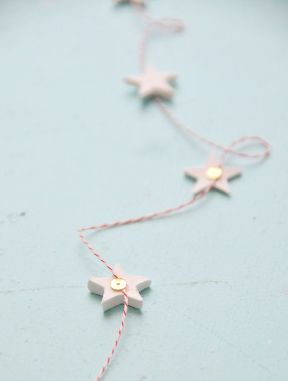 DIY Scandi Star Garland via molliemakes